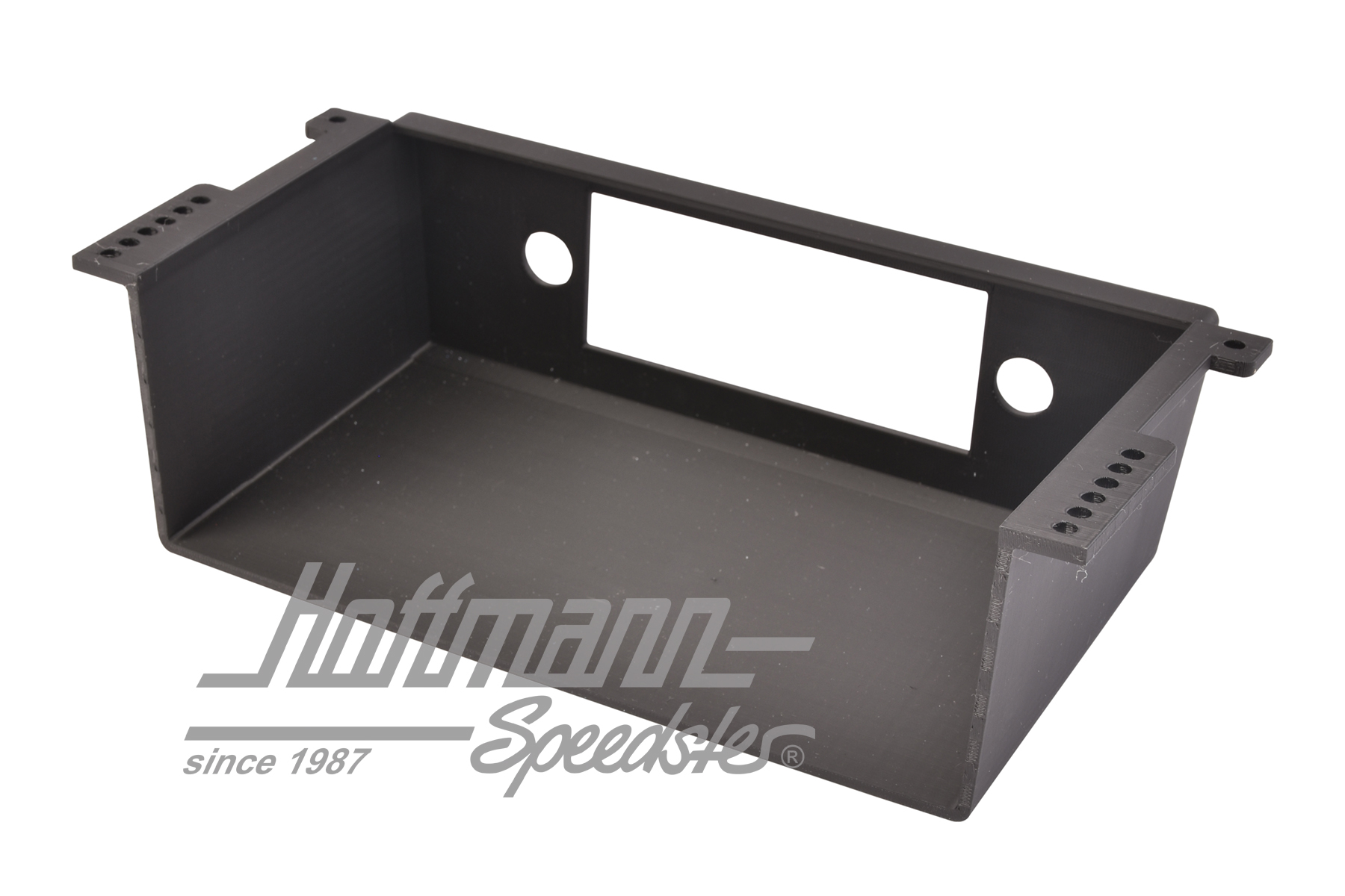 Consola de radio, debajo del salpicadero                                                            